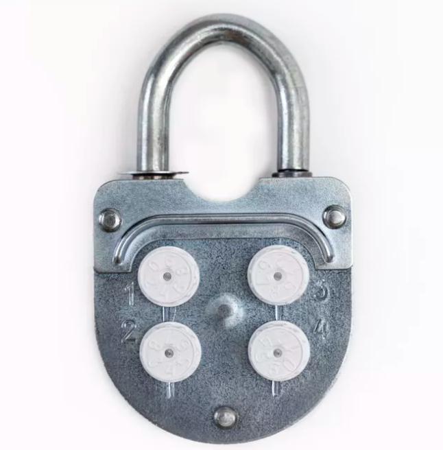 Замок кодовый. Знаю, знаю, уже было несколько раз. Но сейчас цена ещё ниже