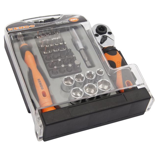 [СПб] Отвертка с трещоткой KENDO 42 предмета