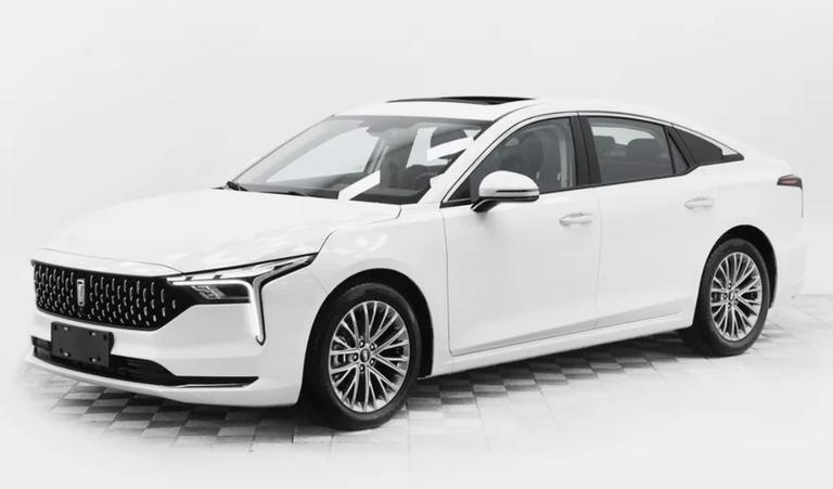 Автомобиль Bestune B70 2023